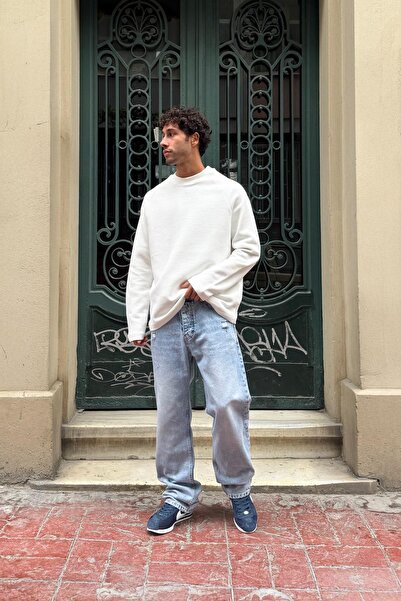 Flaw Wear Ripped Detail Baggy Jean