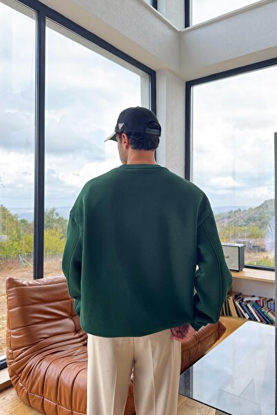 Flaw Wear Basic Crew Neck Sweatshirt