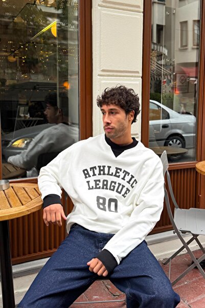 Flaw Wear Athletic Printed Sweatshirt