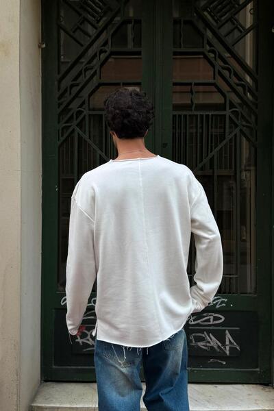 Flaw Wear Ripped Model Basic Sweat