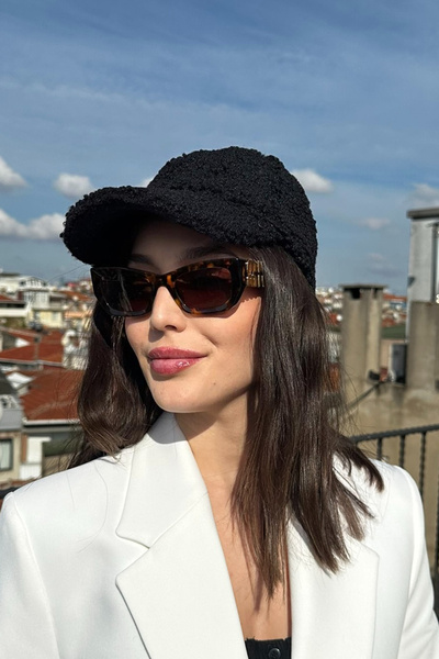 Mollycrush Women's Teddy Textured Winter Women's Visor Hat – Soft Lamb Fur Look Model