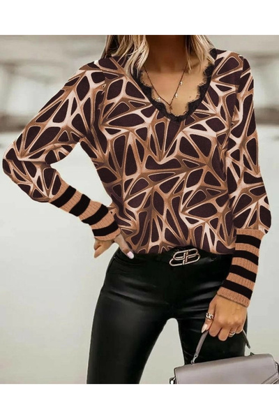 GENCULUS Women's Long Sleeve V Neck Sides Guipure Detail Hooded Diving Blouse