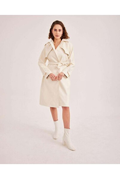 gry wear Kadın Kemer Detaylı 4 Mevsim Kırık Beyaz Trençkot