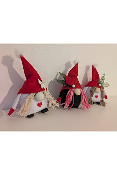 Handmade Minis Boutique Set of 3 Handmade Gnomes, red