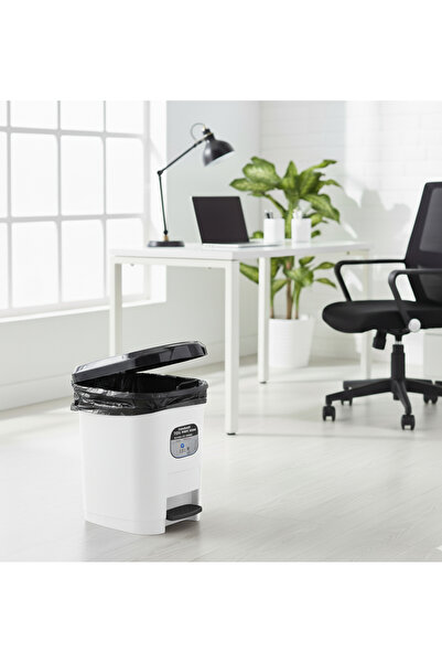 Ark سلة مهملات بلاستيكية سعة 20 لتر مع دواسة