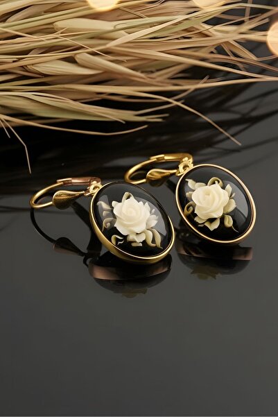 Takıdepo Damla Kehribar İçine Gül Oyma El İşi Gümüş Küpe-Altın Rengi