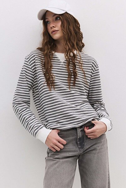 No Matter What Langärmeliges gestreiftes Sweatshirt