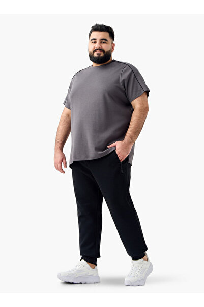 FAV Plus Size Regular Fit Crew Neck T-shirt
