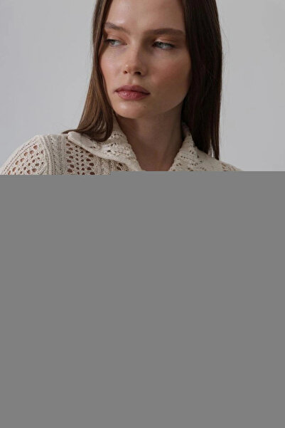 GENCULUS Shirt Collar Long Sleeve Knitwear Ecru