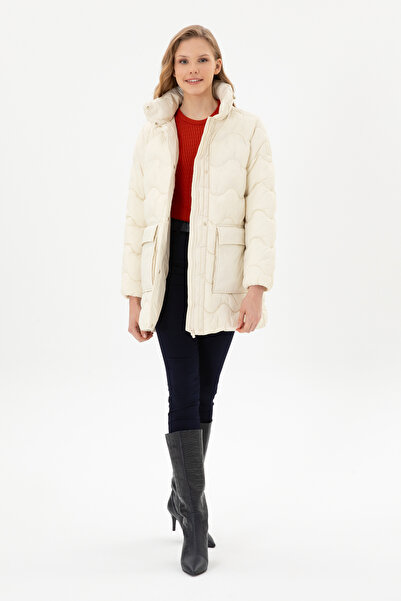 U.S. Polo Assn. Women's Cream Coat 50312018-Vr256