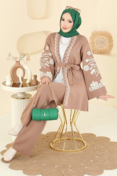 ModaMerve Kolları Nakış İşlemeli Takım 512MT581-MS Latte