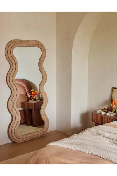 Muummirror 180x90 cm Dalgalı Doğal Ahşap Boy Aynası - Kıvrımlı Ağaç Ayna