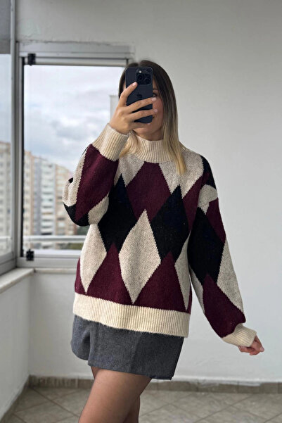 Kubos Moda Baklava Pattern Relaxed Fit Burgundy Sweater