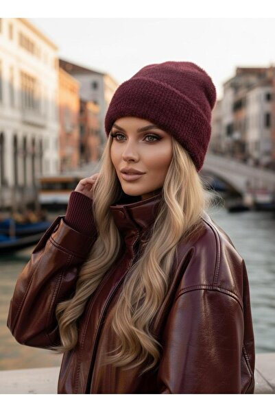 Goldmine Women's Soft Furry Beret