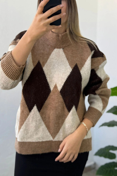 Kubos Moda Baklava Pattern Relaxed Fit Brown Sweater