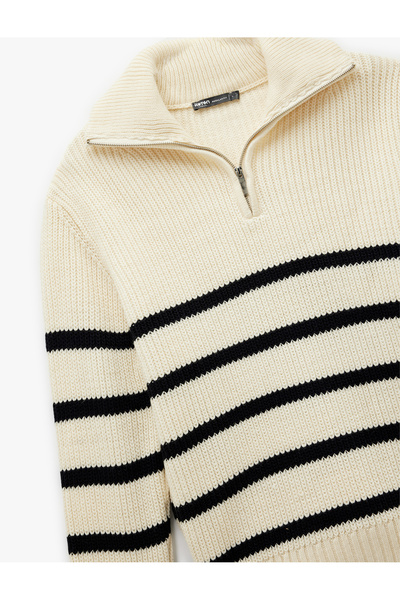 Koton Pulover de iarnă cu jumătate de fermoar în dungi
