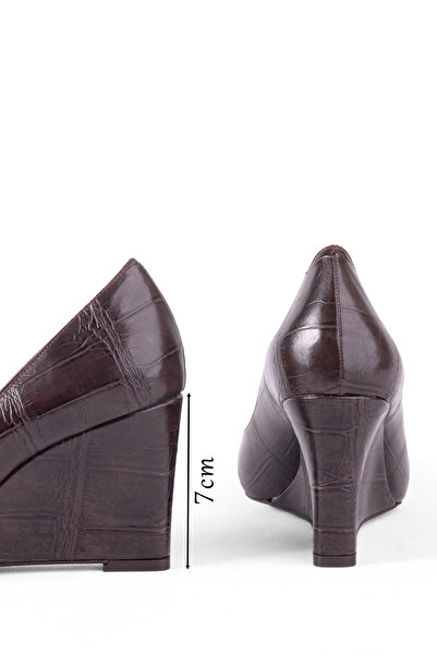 MARY Modern Design Crocodile Patterned Burgundy Wedge Heel Office & Casual Women's Shoes