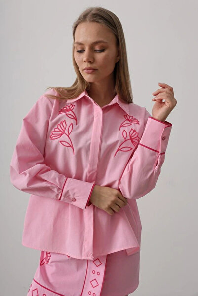 GENCULUS Embroidery Detailed Skirt Suit Pink