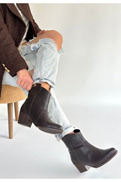 BESKAR Akver Bitter Brown Leather Heeled Boots
