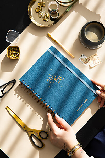 PAPERORA 2026 Spiralli Günlük Ajanda 12 Aylık 17x24 Sert Kapak - Lacivert