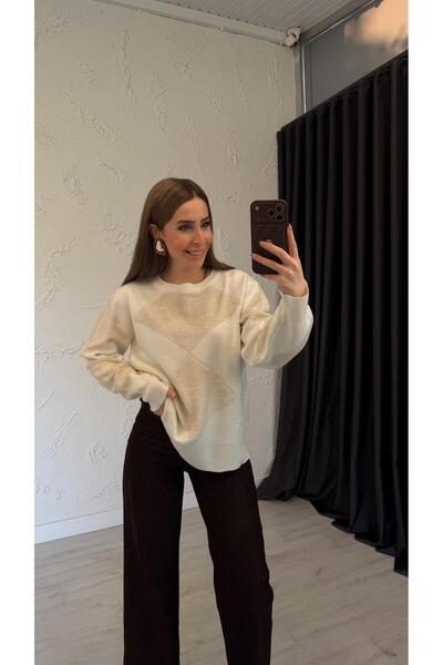 elif teke Voqqva Kabartma Detaylı Triko Kazak Ekru