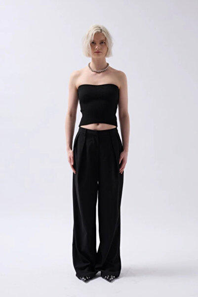 GENCULUS    Strapless Textured Crop