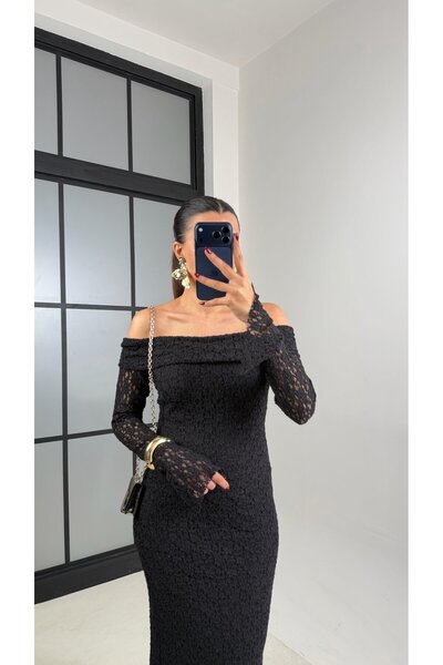 manana fashion Madonna Collar Lace Maxi Dress