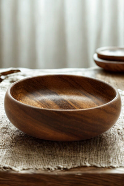 Legnotolia Acacia Round Wooden Presentation Bowl 17.5cm