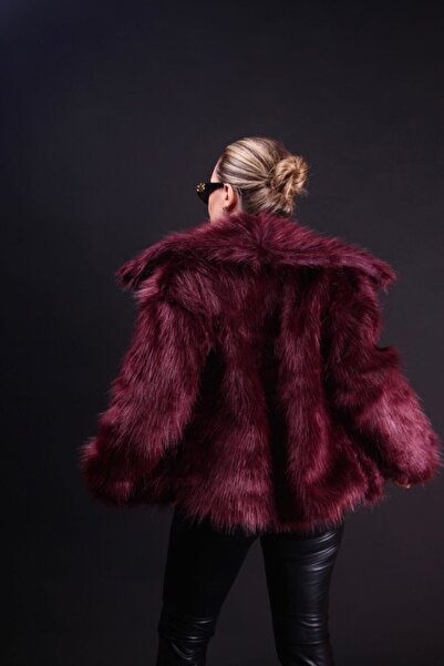 Queensland Non-Shedding Women's Fur Oversize Coat – Trendy Fashion, Comfortable Fit and Elegant Winter Coat