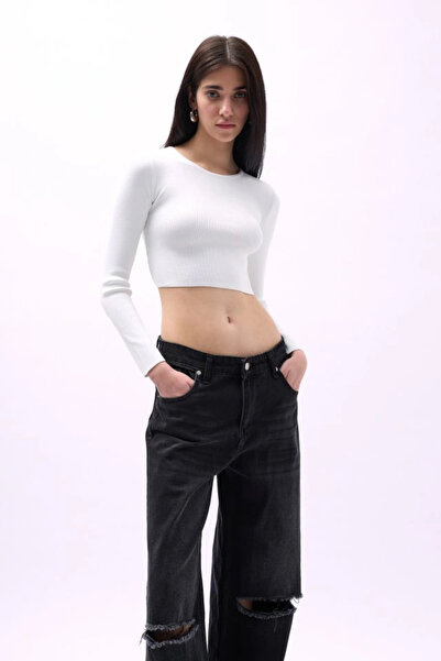 GENCULUS    Crew Neck Textured Crop
