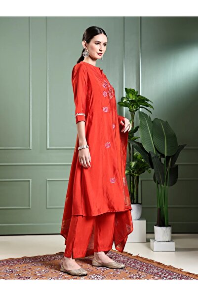 PRIYA'S PANACHE Solid Lotus Embroidered Muslin Silk Straight Kurta Pant Dupatta Set | Indian Festive Dress for Women