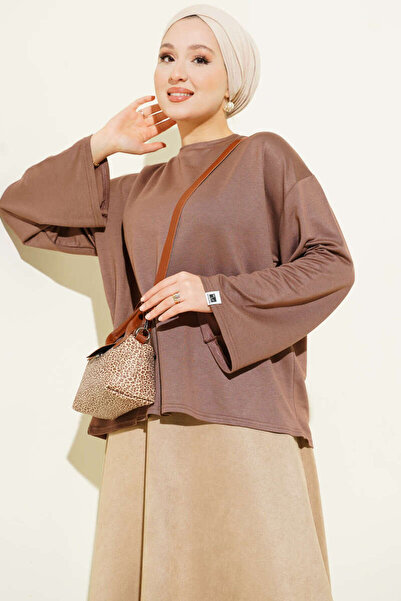 Smy moda Basic Blouse with Wrist Embroidery and Crew Neck