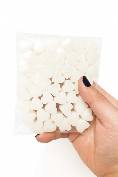 SOO SOAP عبوة صابون قلب صغير أبيض بجوز الهند مصنوع يدويًا للهدايا والديكور