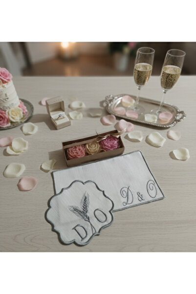 Candy Damat kahve peçetesi ve tepsi örtüsü