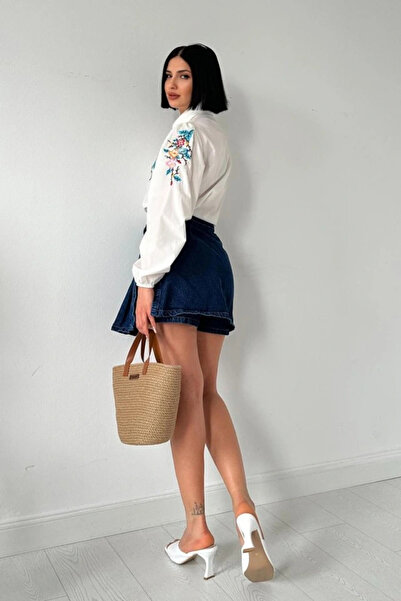 GENCULUS White Floral Embroidered Shirt