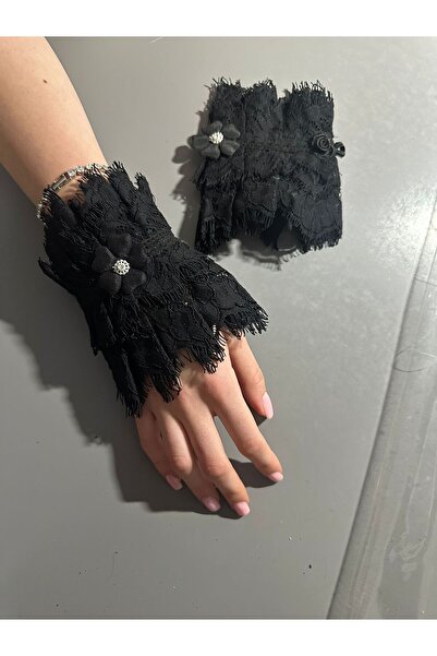 nata LACE CUFFS 2