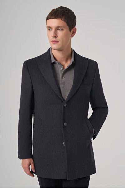 Morven Men's Smoked Wool Straight Dynamic Fit Pointed Collar Coat