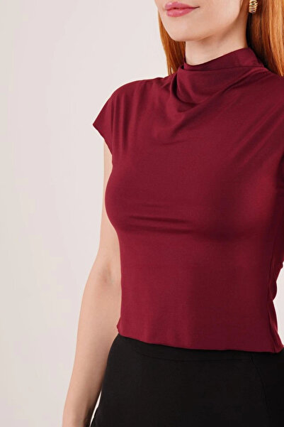GENCULUS High-Rise Shiny Fabric Burgundy Crop