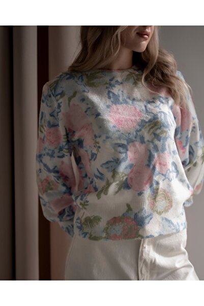 Lavanta Tekstil Crew Neck Floral Patterned Sweater