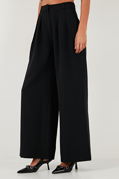 Lela Wide Leg High Waist Wide Leg Pants with Pile Detail Pants 6522016
