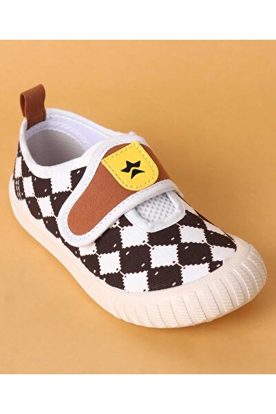Cute Walk by Babyhug Casual Shoes with Velcro Closure & Checks Design - Brown & White