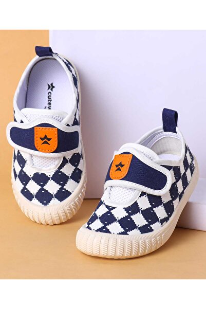 Cute Walk by Babyhug Casual Shoes with Velcro Closure & Checks Design - Navy Blue & White