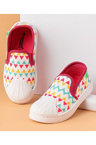 Cute Walk by Babyhug Triangle Print Slip On Casual Shoes - White