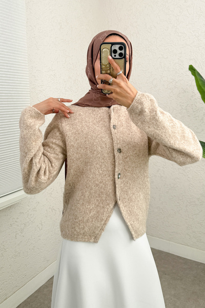 Salih Çelebi Crew Neck Buttoned Knitwear Cardigan 07295 - Beige