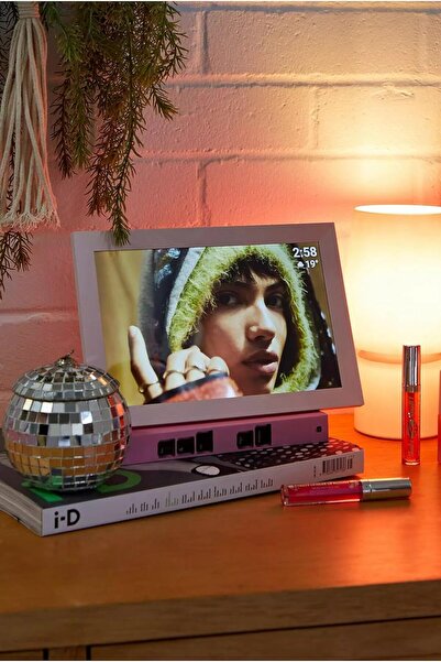 Generic Pixie Smart Digital Photo Frame, 10.1" Touchscreen, WiFi, Full HD, Pink