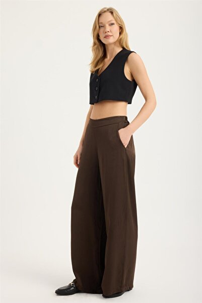 HomeStore Loose Cut Trousers with Pockets