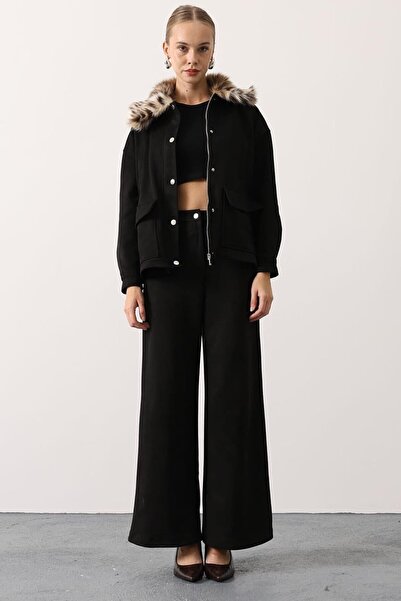 VAGGON Women's Black Fur Collar Double Pocket Jacket and Palazzo Pants Suede Suit Vs01627