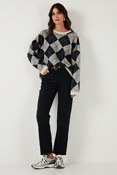 Lela Baklava Patterned Oversized Crew Neck Soft Textured Sweater Sweater 4616262