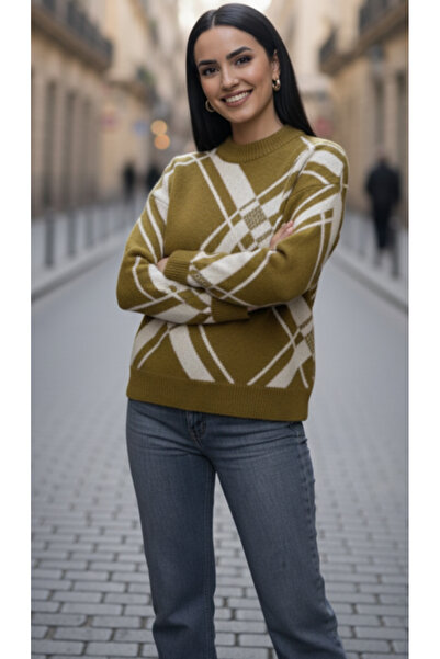 VEGENZE Women's Khaki Geometric Patterned Crew Neck Winter Knitwear
