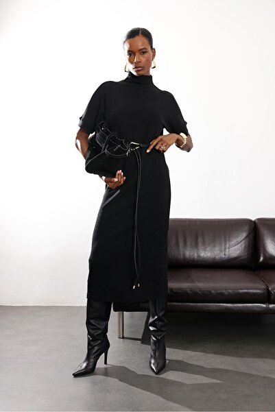 5in1Canpolat Μαύρο φόρεμα ψηλός λαιμός από ύφασμα πικέ 11052